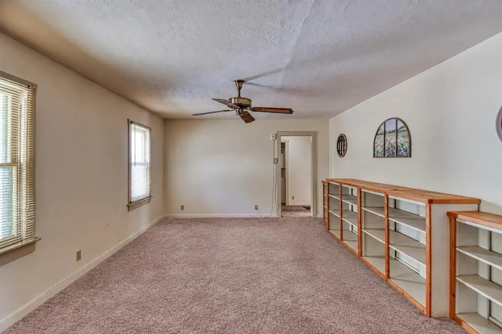Photo 7 — 960636 S 3352 Road, Wellston, OK 74881
