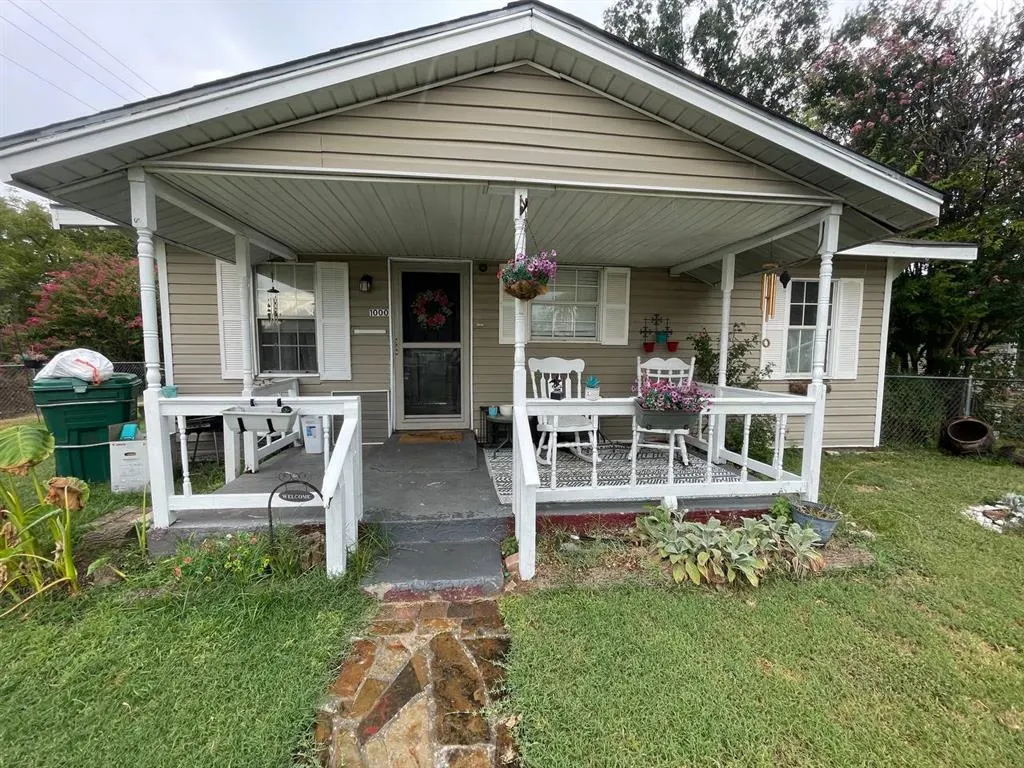 Front exterior — 1000 N Wilson Avenue, Sand Springs, OK 74063