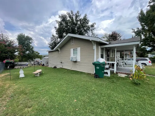 Photo 6 — 1000 N Wilson Avenue, Sand Springs, OK 74063