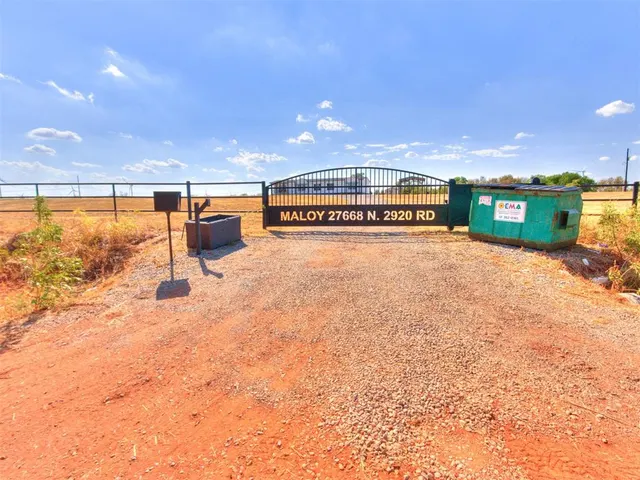 Photo 2 — 27668 N 2920 Road, Okarche, OK 73750