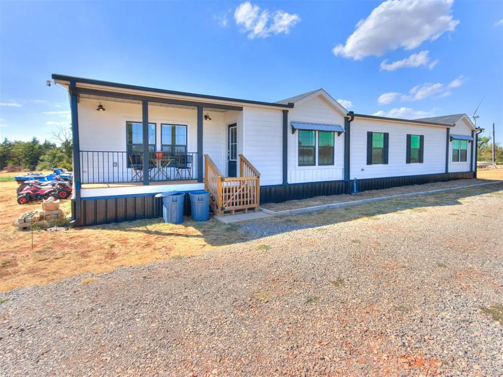 Photo 6 — 27668 N 2920 Road, Okarche, OK 73750