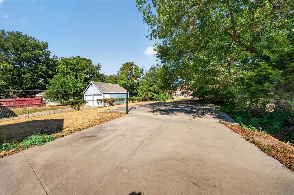 Photo 25 — 2525 NW 11th Street, Oklahoma City, OK 73107