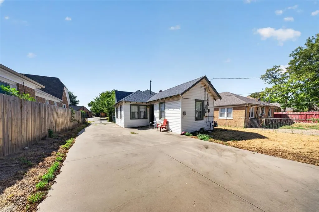 Photo 27 — 2525 NW 11th Street, Oklahoma City, OK 73107