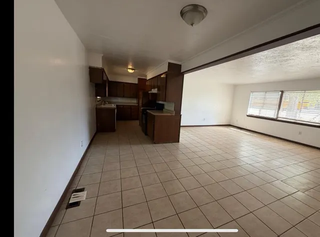 Photo 2 — 527 Montana Street, Jones, OK 73049