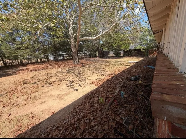 Photo 5 — 527 Montana Street, Jones, OK 73049