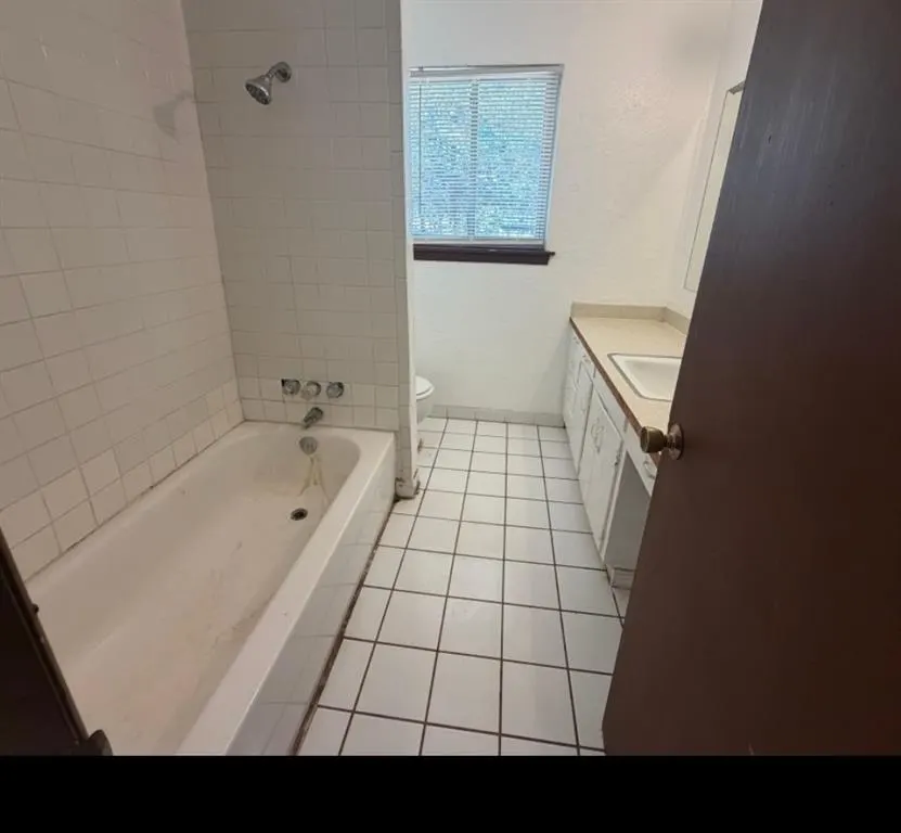 Photo 9 — 527 Montana Street, Jones, OK 73049