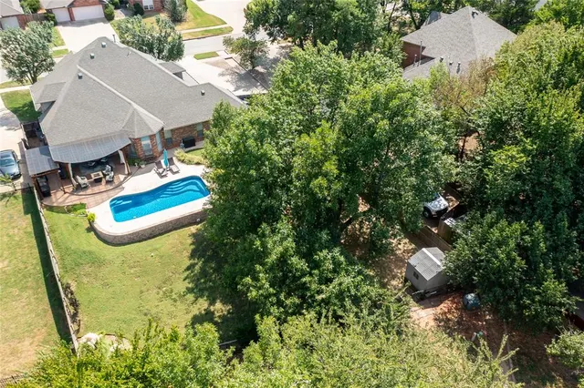 Photo 6 — 19509 Yearling Way, Edmond, OK 73012