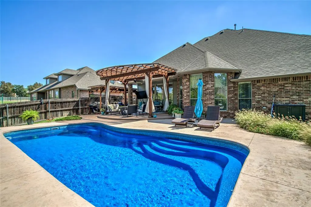 Photo 14 — 19509 Yearling Way, Edmond, OK 73012