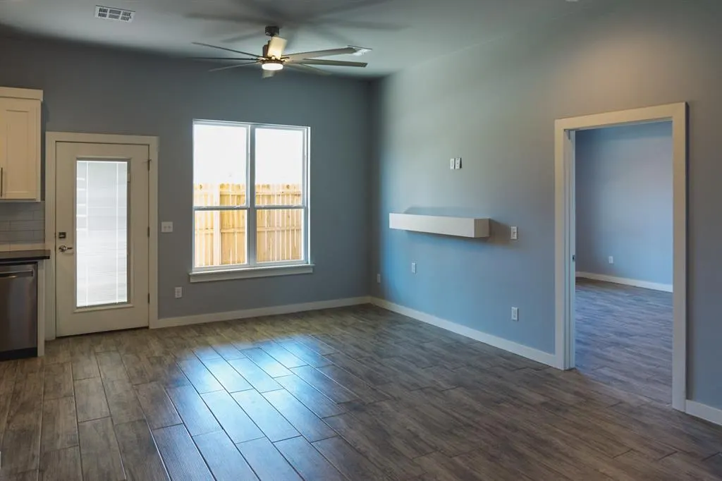 Photo 12 — 629 Remington Avenue, Jones, OK 73034