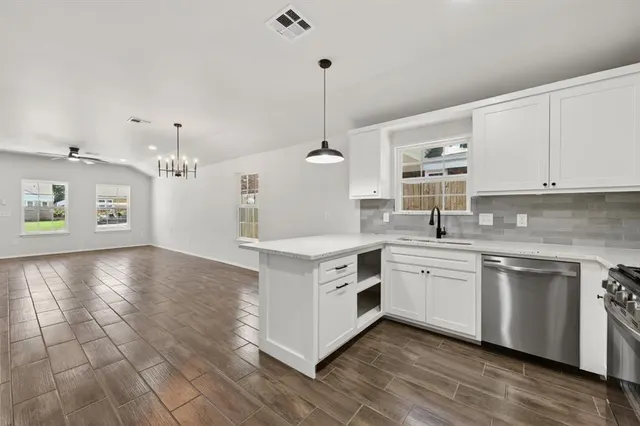 Photo 8 — 2313 E Madison Street, Oklahoma City, OK 73111