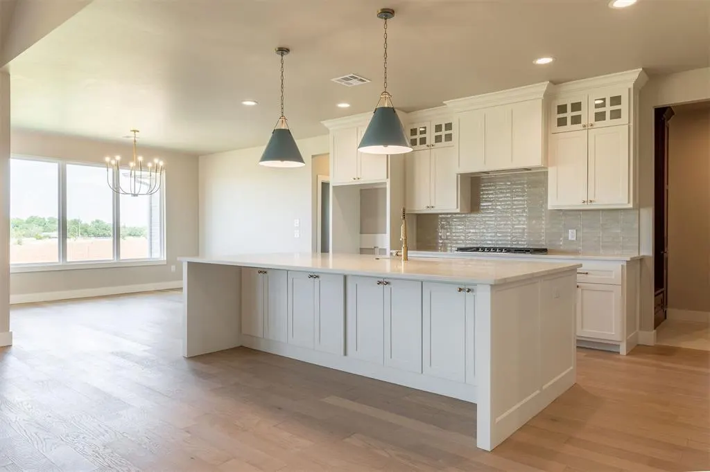 Photo 11 — 6721 Lake View Court, Cashion, OK 73044