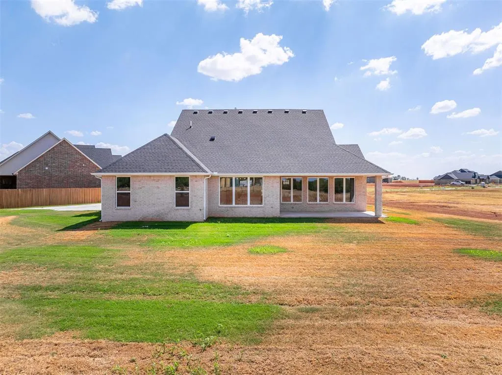 Photo 40 — 6721 Lake View Court, Cashion, OK 73044
