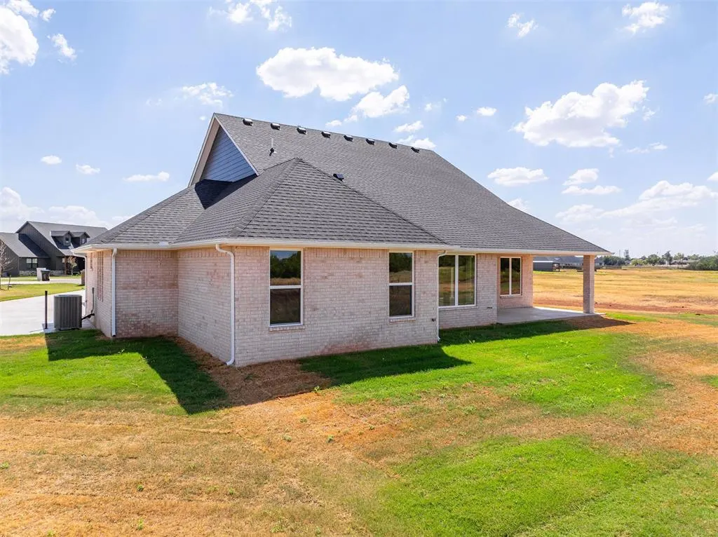 Photo 42 — 6721 Lake View Court, Cashion, OK 73044