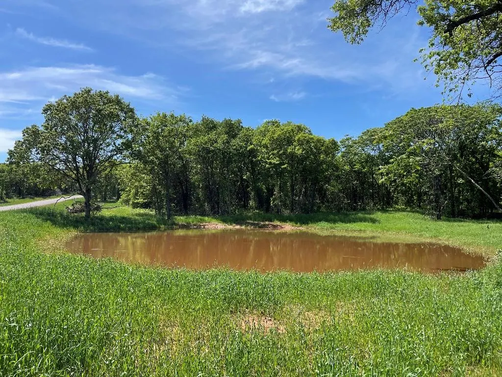 Photo 2 — 10701 Oak Hill Ranch Road, Noble, OK 73068