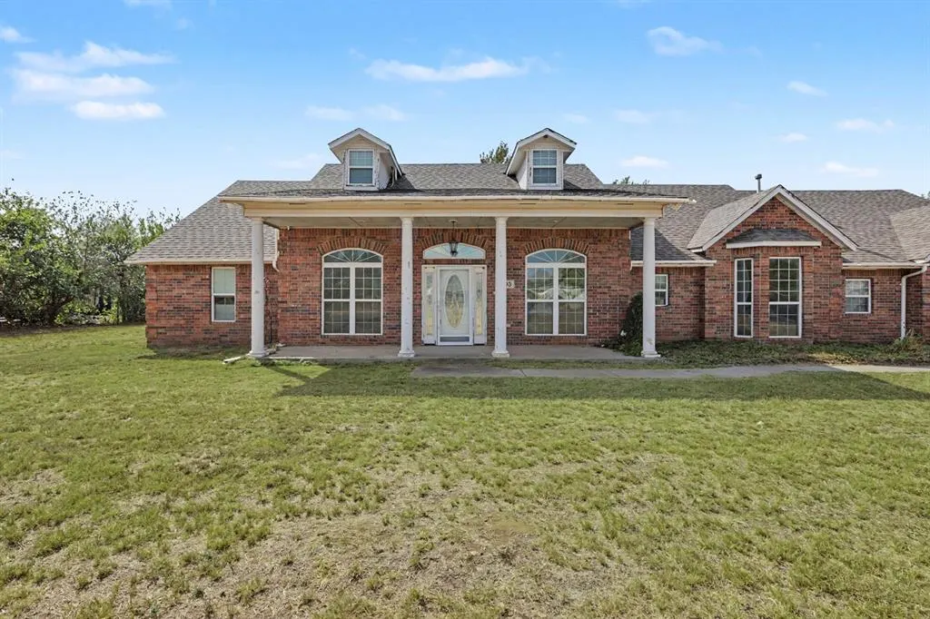 Photo 3 — 803 Timberland Way, Tuttle, OK 73089