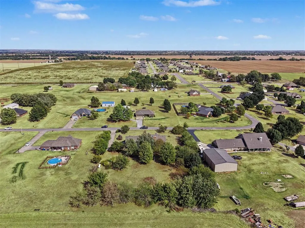 Photo 34 — 803 Timberland Way, Tuttle, OK 73089