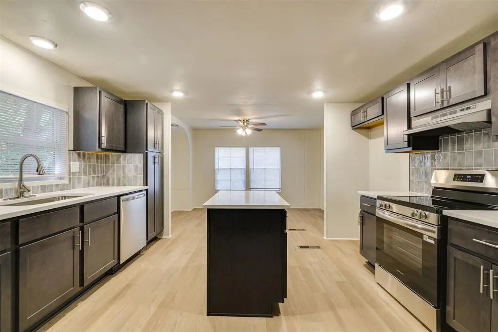 Photo 18 — 13608 Chaparral Road, Norman, OK 73026