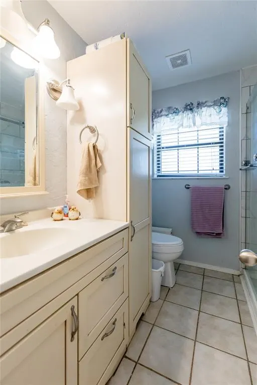 Photo 7 — 613 W 10th Street, Cordell, OK 73632