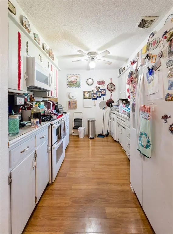 Photo 11 — 613 W 10th Street, Cordell, OK 73632