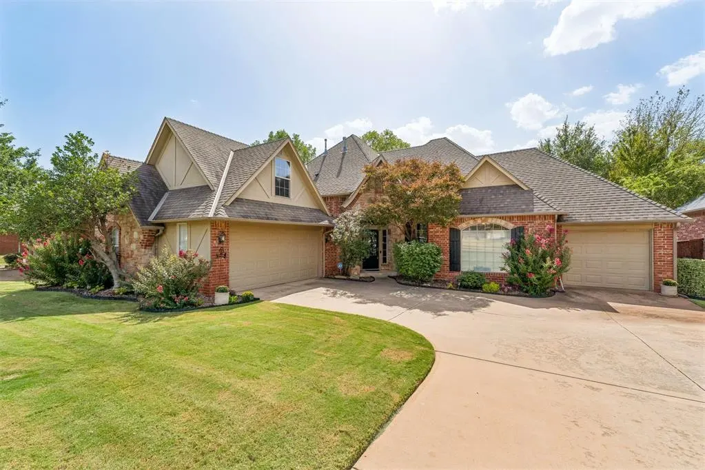 Photo 5 — 2517 Flint Ridge Road, Edmond, OK 73003