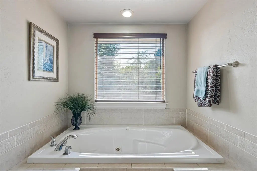 Photo 49 — 2517 Flint Ridge Road, Edmond, OK 73003