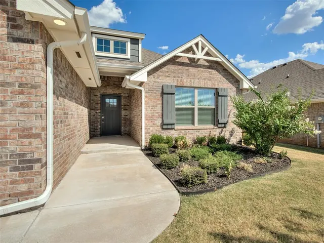 Photo 3 — 5332 Skylar Rae Road, Edmond, OK 73034
