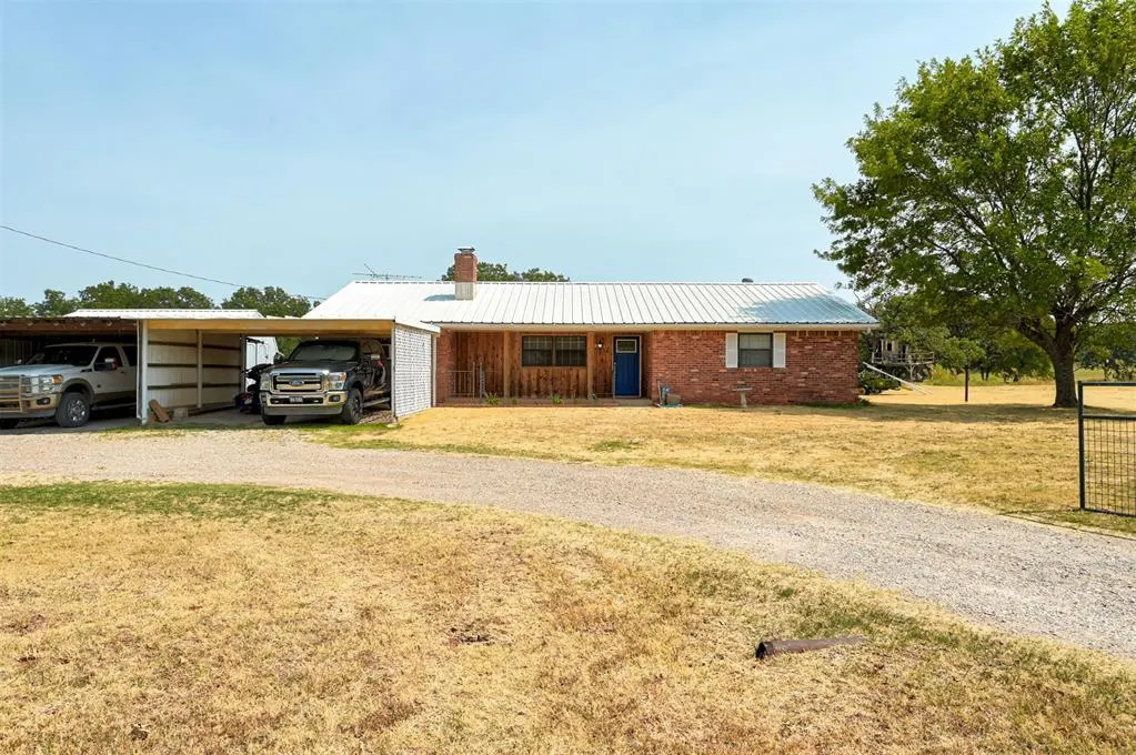 Photo 2 — 9901 96th Street, Lexington, OK 73051