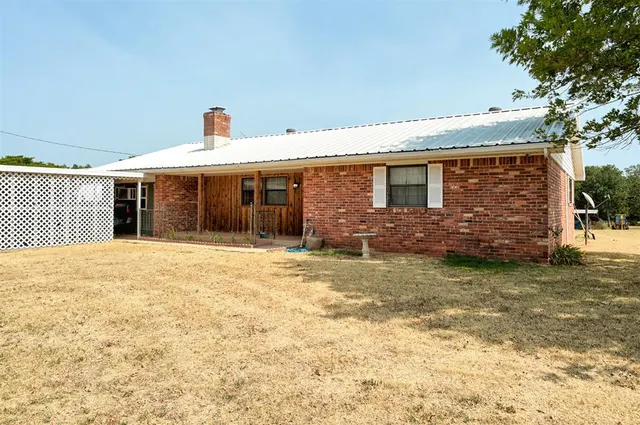Photo 5 — 9901 96th Street, Lexington, OK 73051