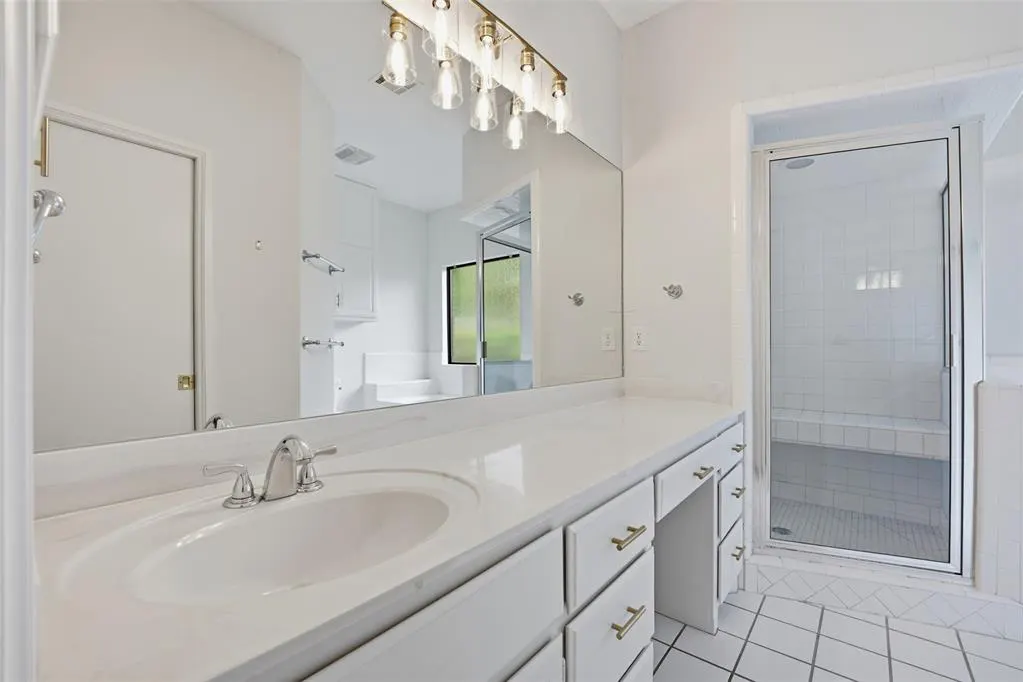 Photo 13 — 4417 Brandt Drive, Oklahoma City, OK 73120
