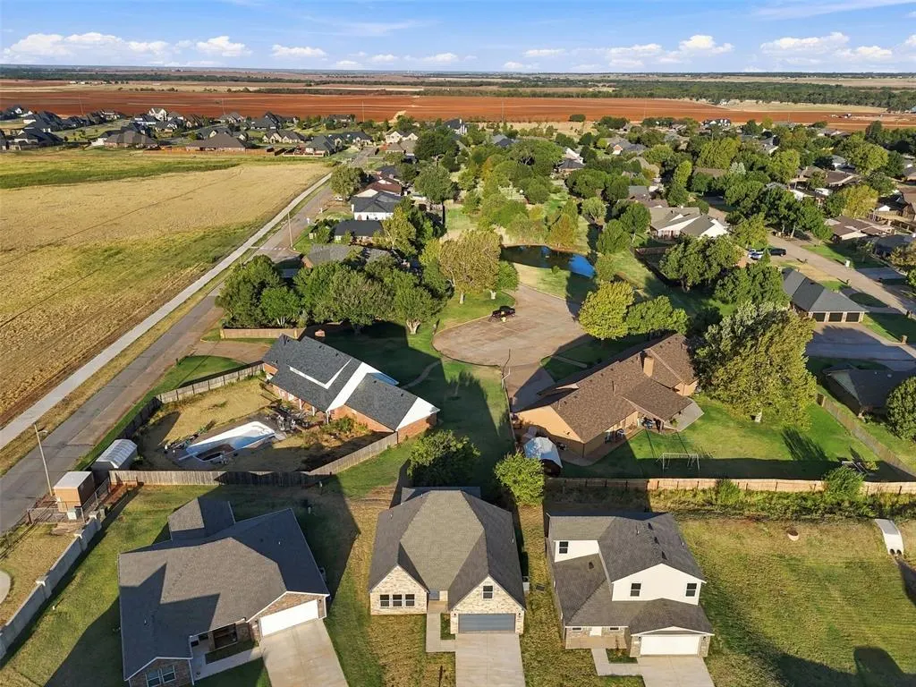 Photo 32 — 801 Chateau Court, Kingfisher, OK 73750