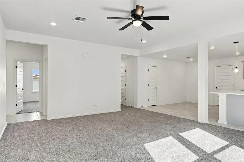 Photo 10 — 807 Chateau Court, Kingfisher, OK 73750