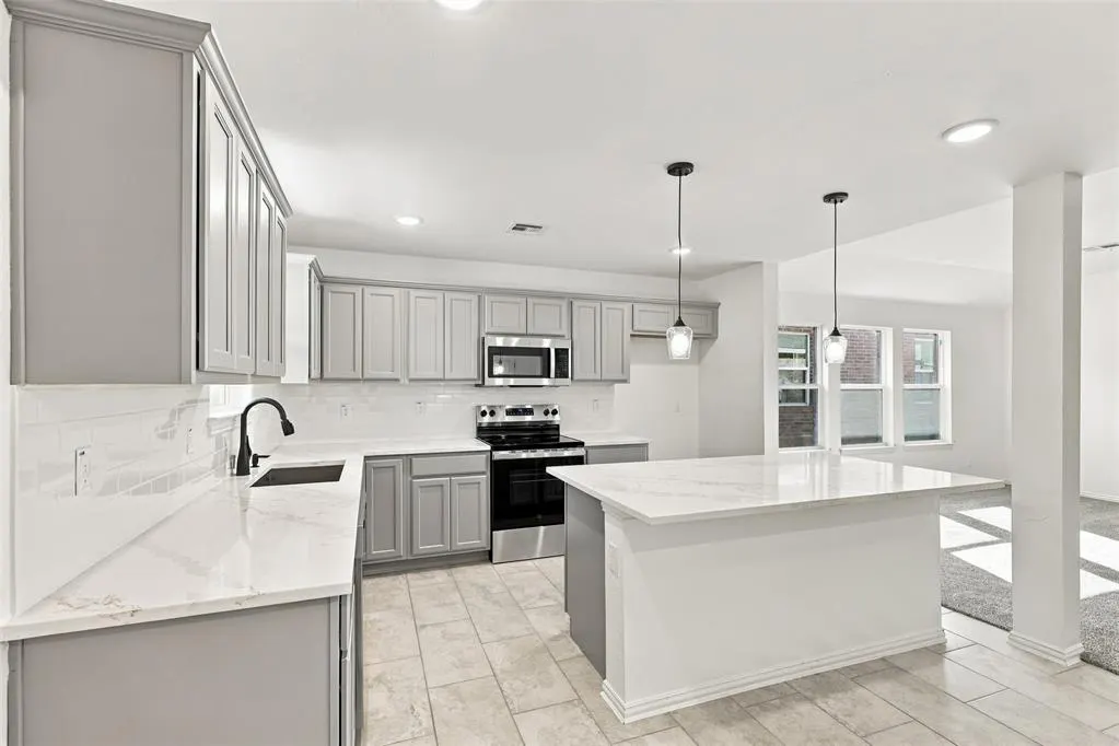 Photo 13 — 807 Chateau Court, Kingfisher, OK 73750