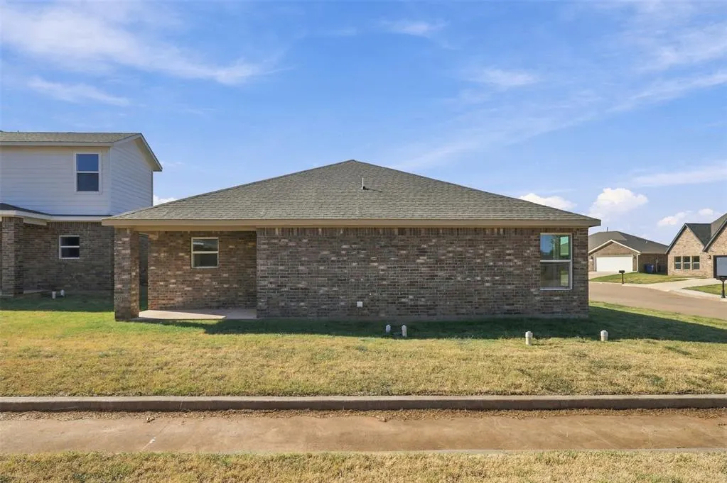 Photo 29 — 807 Chateau Court, Kingfisher, OK 73750