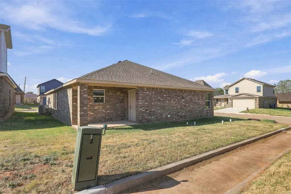 Photo 30 — 807 Chateau Court, Kingfisher, OK 73750
