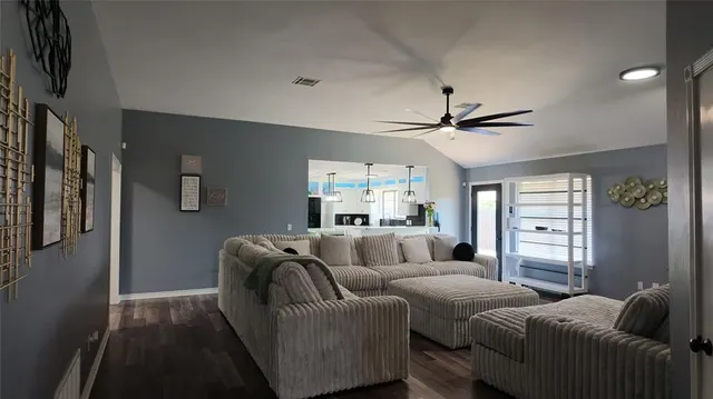 Photo 6 — 2917 SW 94th Court, Oklahoma City, OK 73159