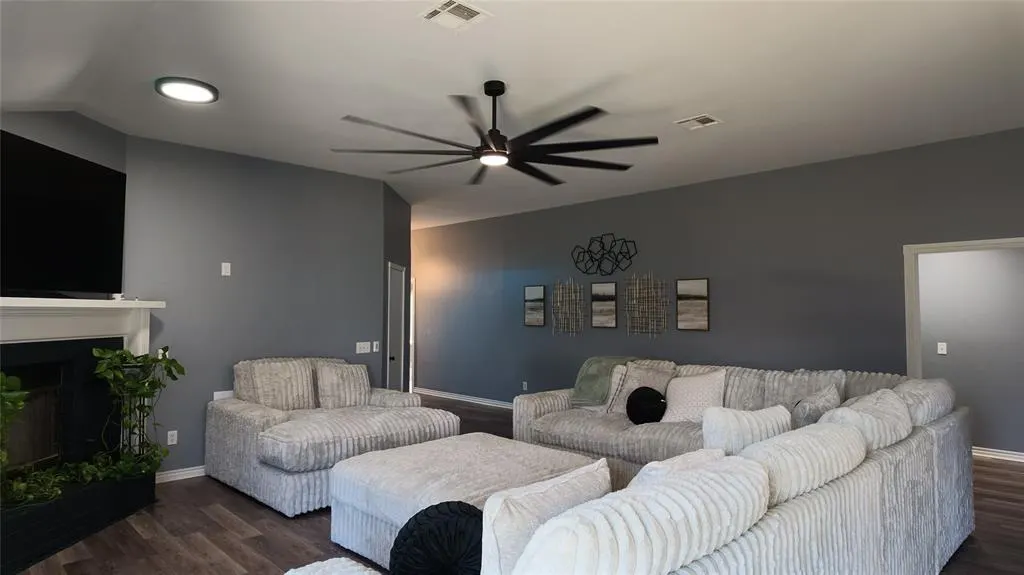 Photo 9 — 2917 SW 94th Court, Oklahoma City, OK 73159