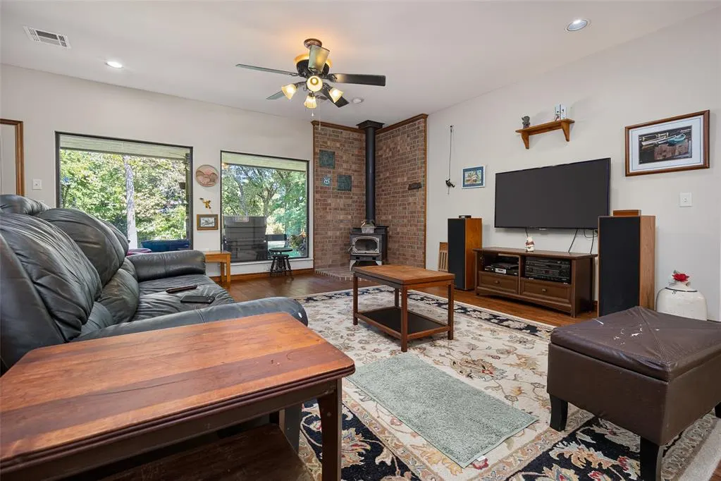 Photo 8 — 4507 NE 55th Street, Oklahoma City, OK 73121