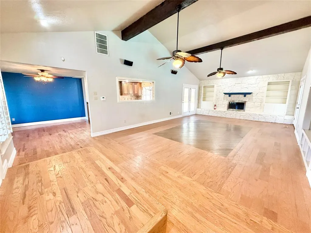 Photo 2 — 3000 Robin Road, Midwest City, OK 73110
