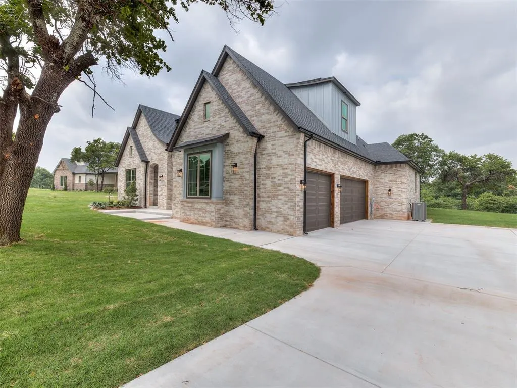Photo 3 — 13025 Stagecoach Trail, Arcadia, OK 73007