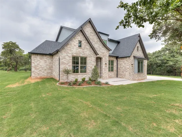 Photo 5 — 13025 Stagecoach Trail, Arcadia, OK 73007
