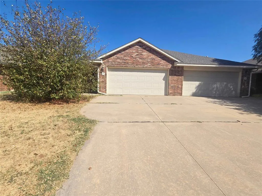 Front exterior — 25 NW 155th Street, Edmond, OK 73013