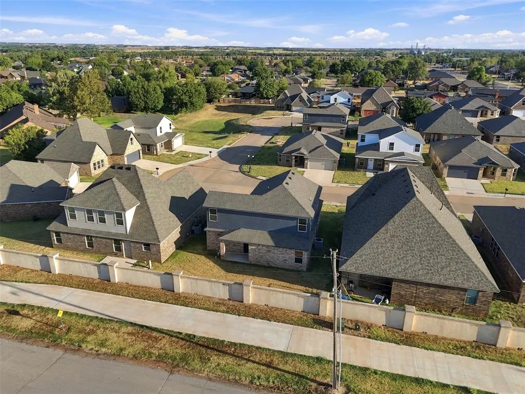Photo 34 — 806 Venice Court, Kingfisher, OK 73750