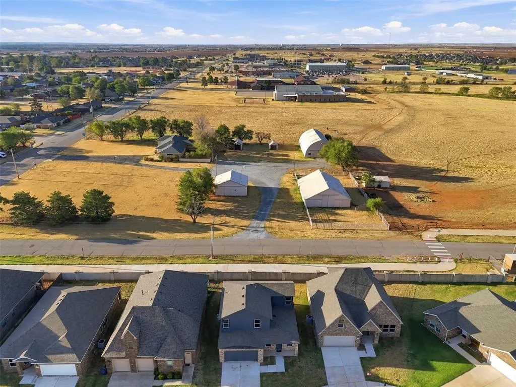 Photo 35 — 806 Venice Court, Kingfisher, OK 73750