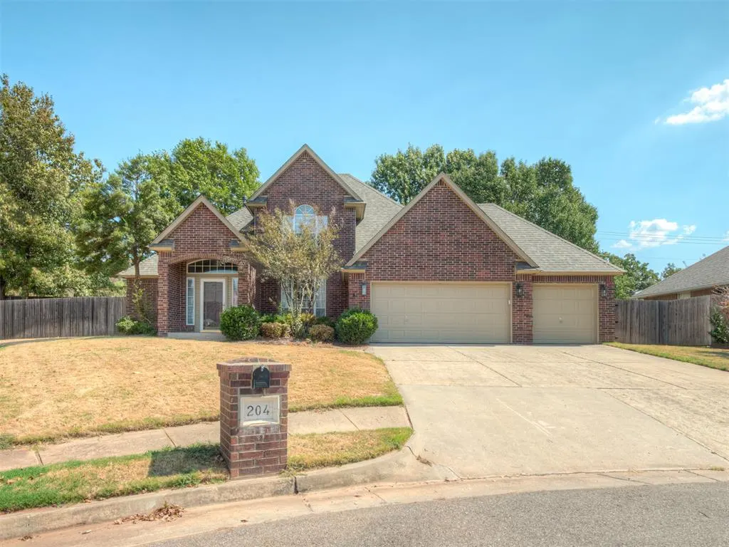 Front exterior — 204 Ainsley Court, Edmond, OK 73034