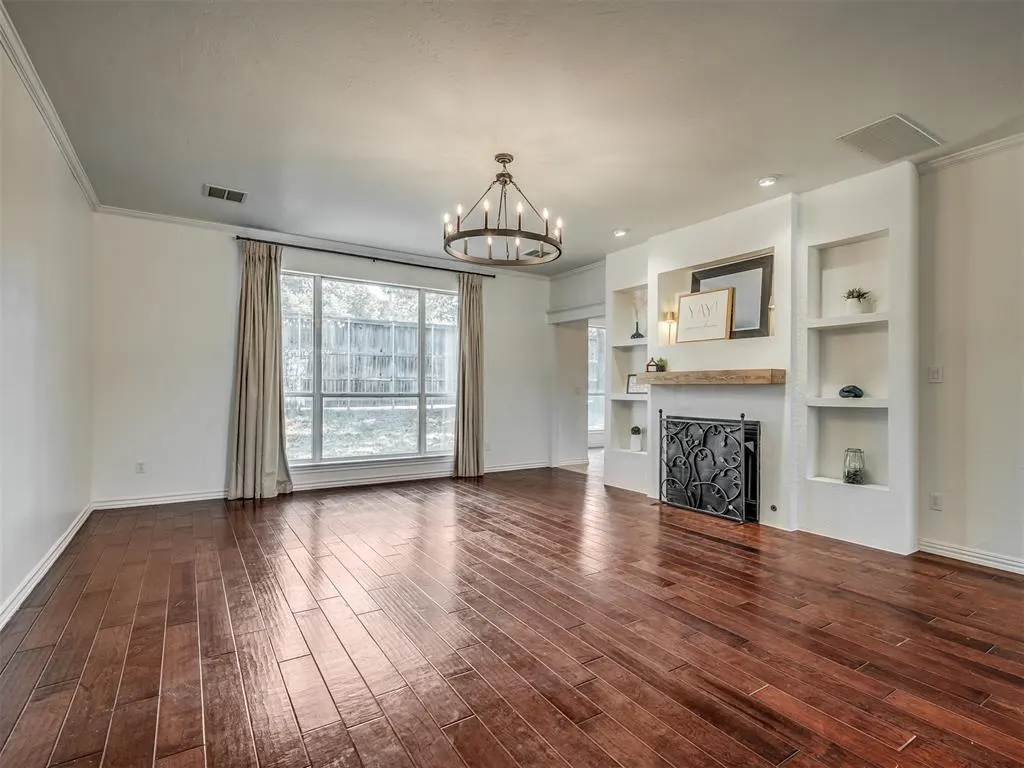 Photo 9 — 204 Ainsley Court, Edmond, OK 73034