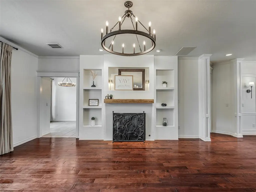 Photo 10 — 204 Ainsley Court, Edmond, OK 73034