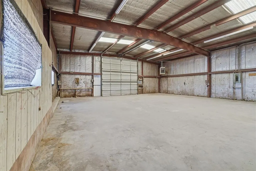 Photo 15 — 101 E 20th Street, Elk City, OK 73644