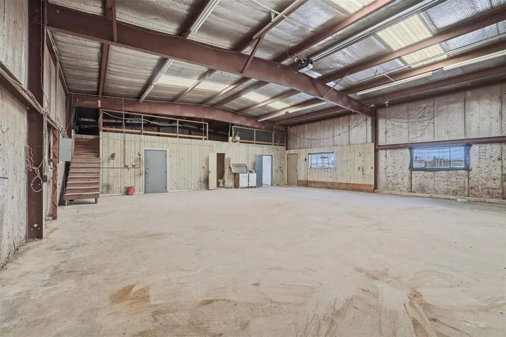 Photo 18 — 101 E 20th Street, Elk City, OK 73644