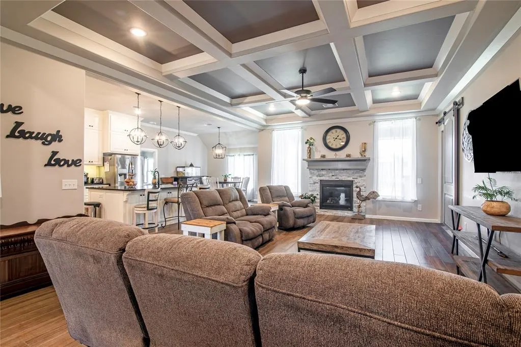 Photo 7 — 713 Bison Crossing Drive, Yukon, OK 73099