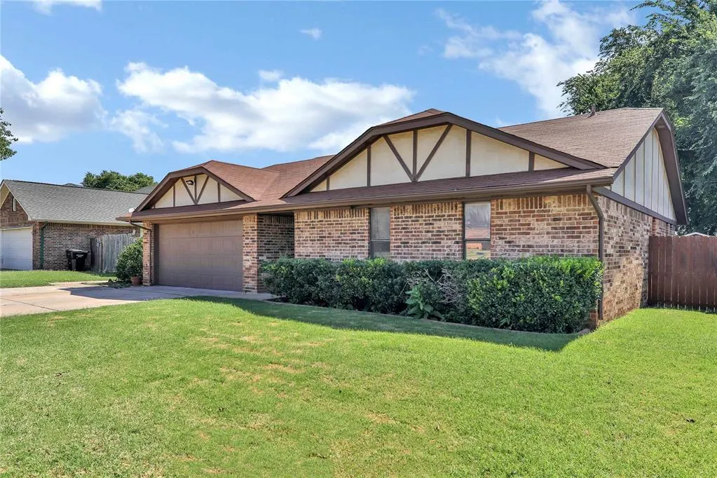 Photo 20 — 512 Morgan Drive, Moore, OK 73160